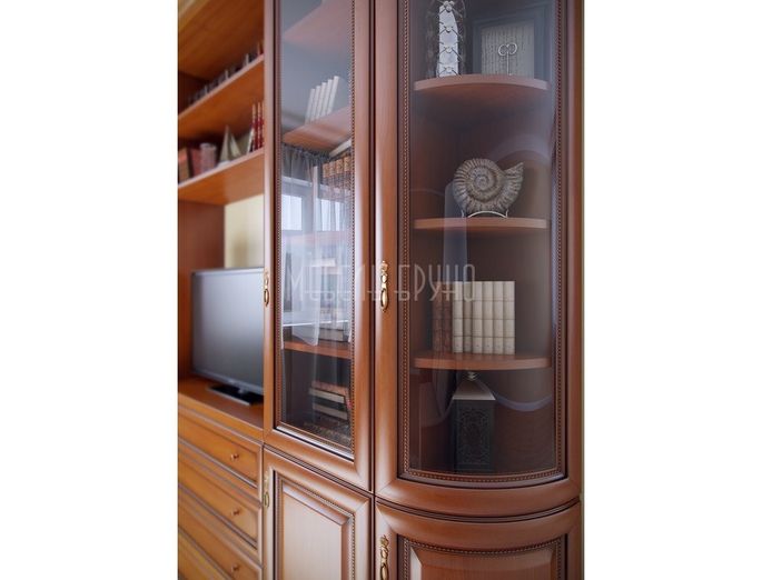 goods-items__image