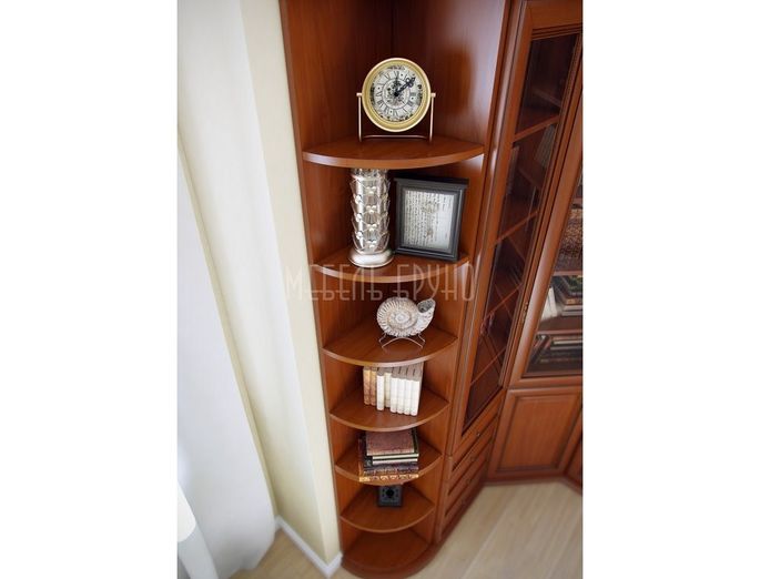 goods-items__image
