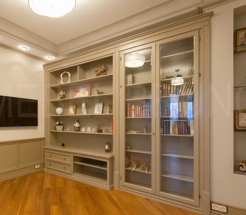 Книжный шкаф Фирмиан