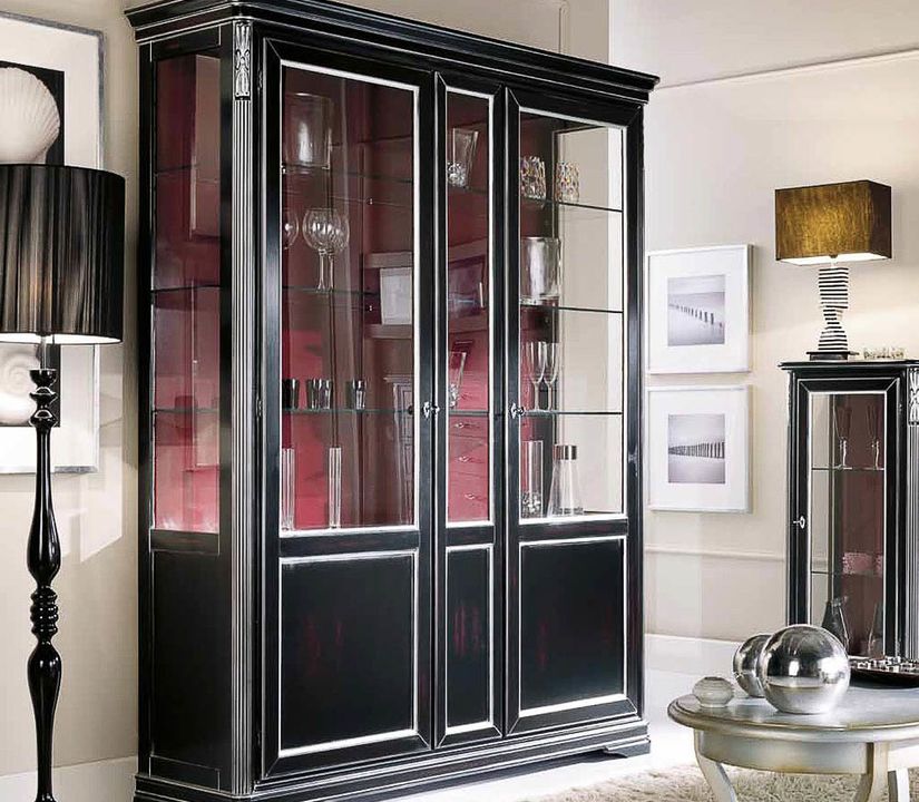 Витрина Кортни