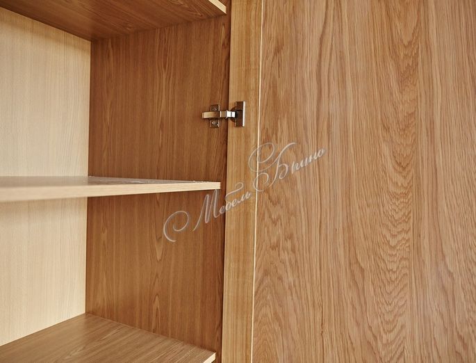 goods-items__image