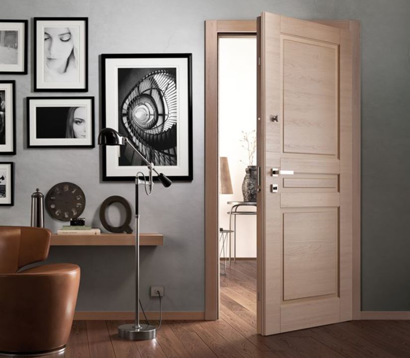 Дверь Болей