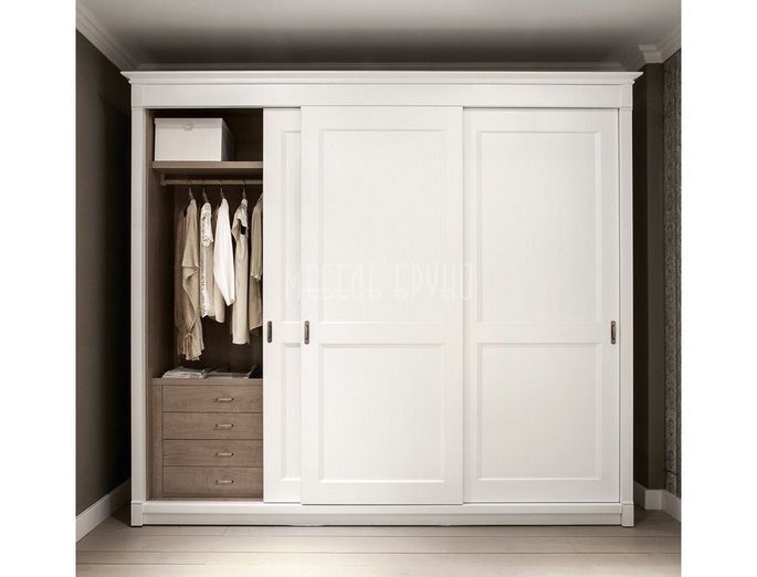 goods-items__image