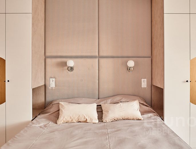 goods-items__image