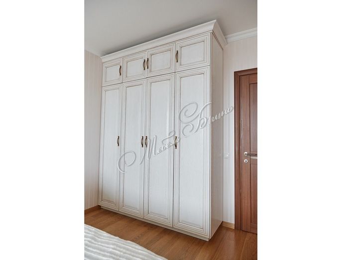 goods-items__image