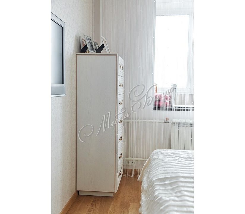 Спальня Кармен в классическом стиле 