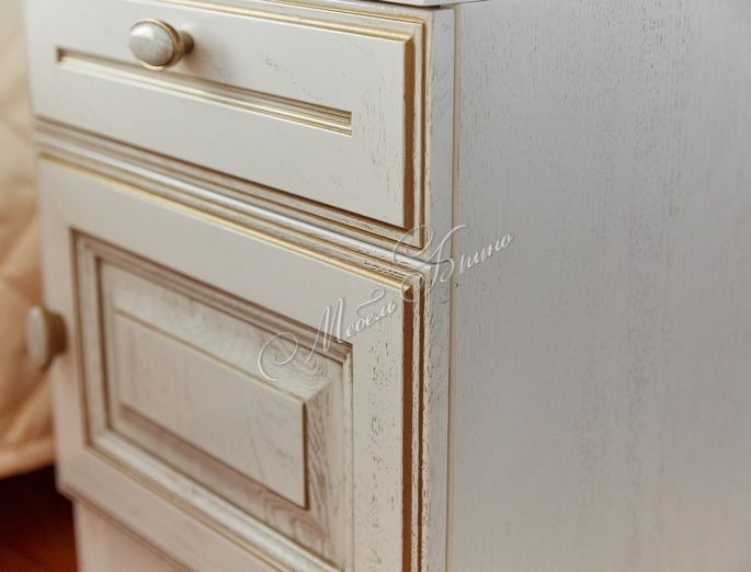goods-items__image