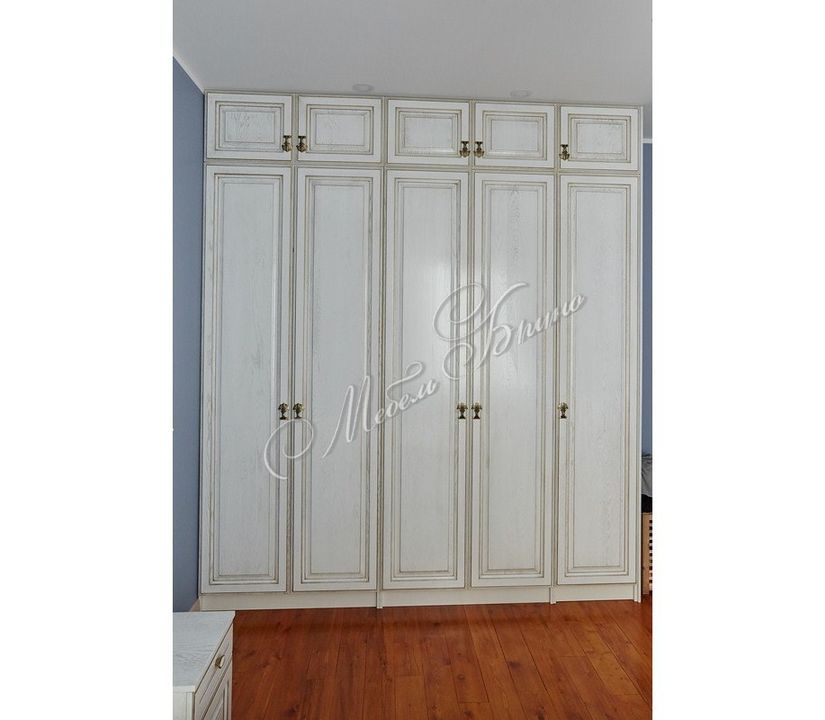 Спальня Шампань в классическом стиле 