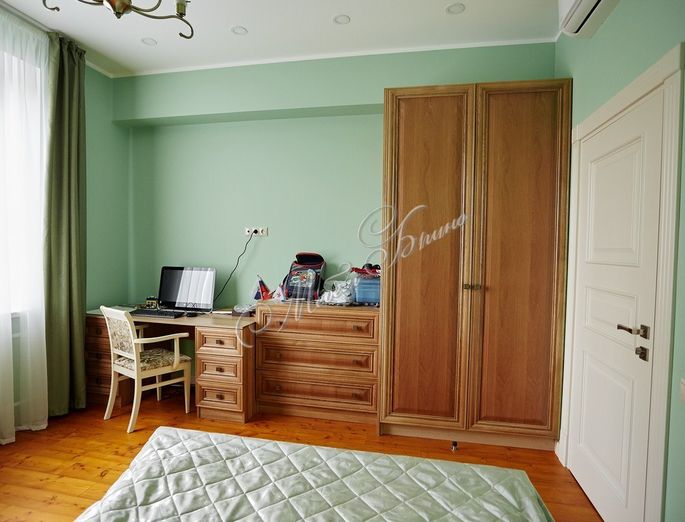 goods-items__image