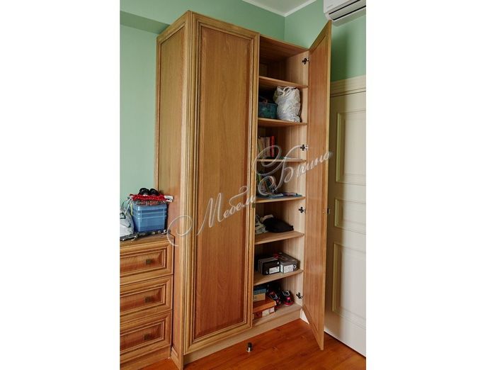 goods-items__image