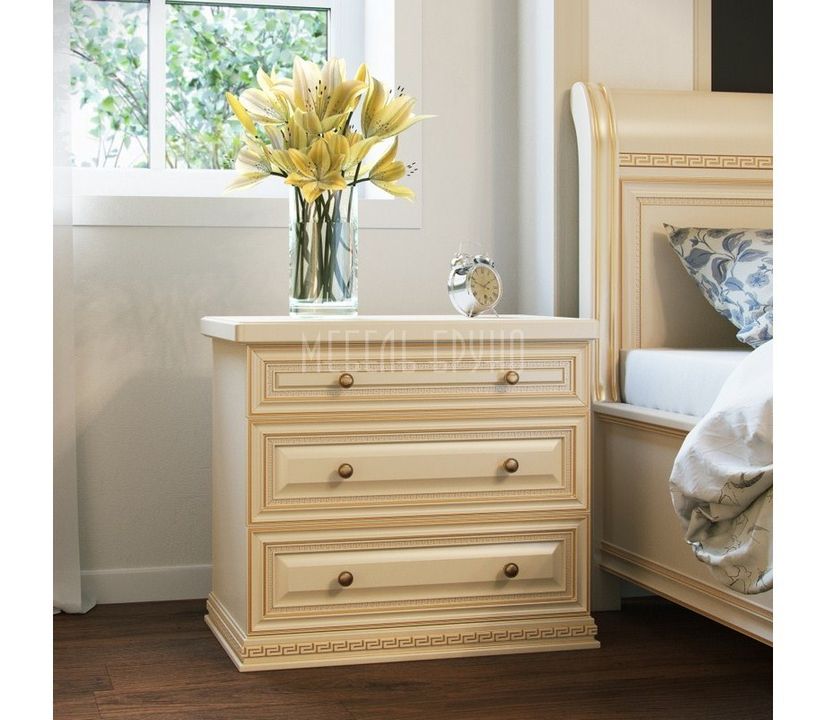 Тумба Радос