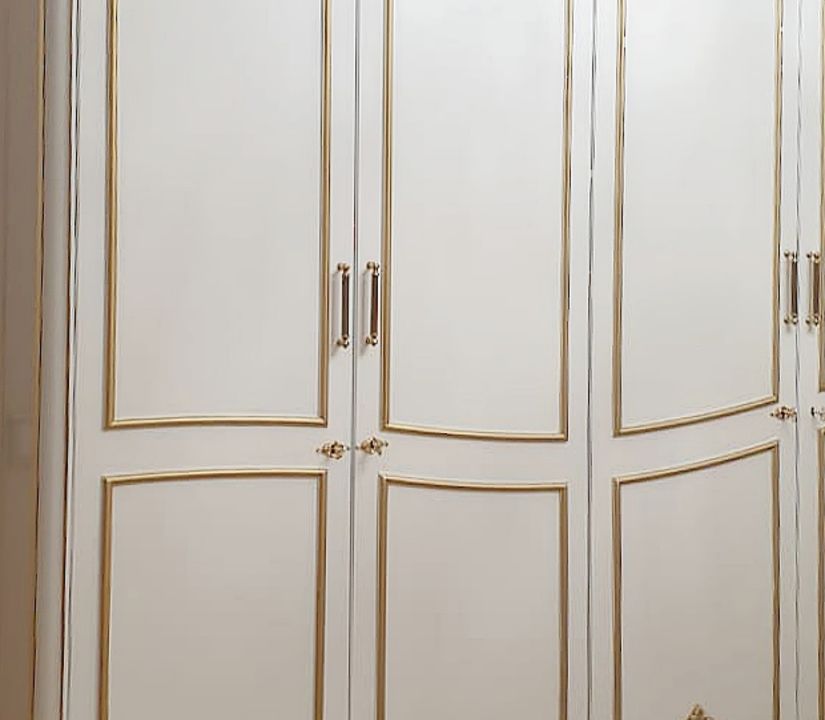 Частный проект "Дамский шкафчик"