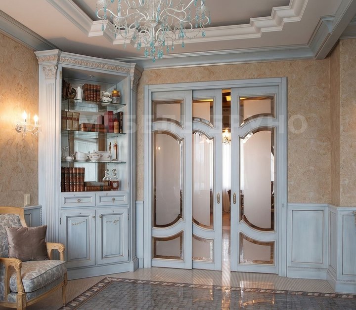Витрина Софи 