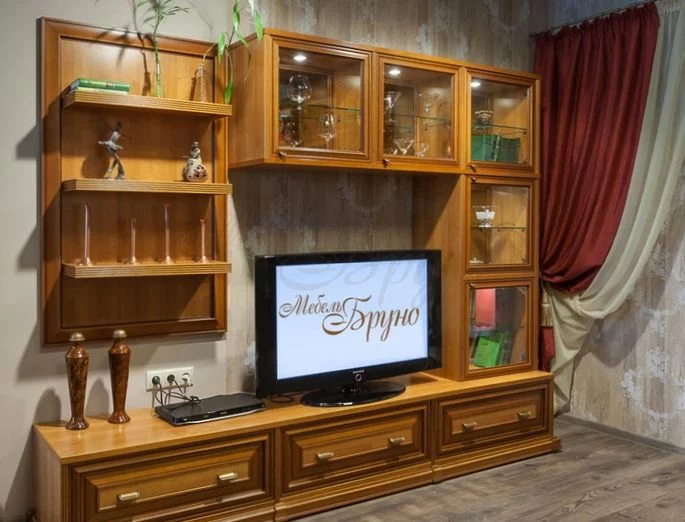 goods-items__image