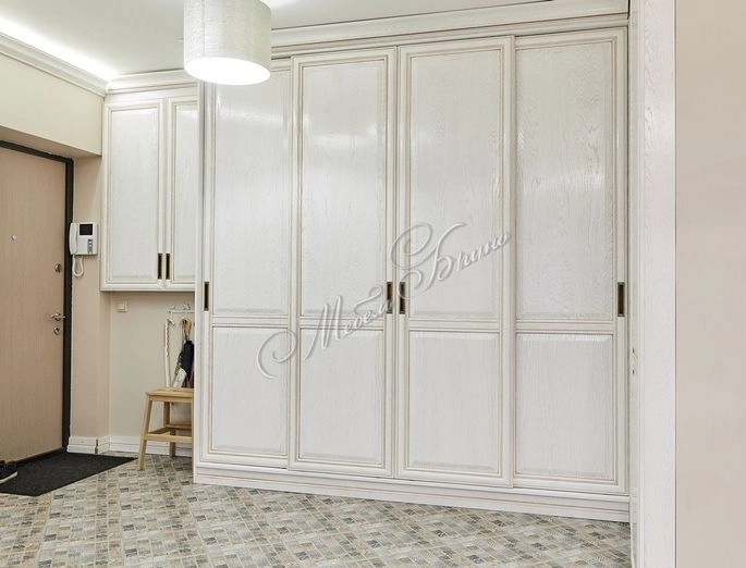 goods-items__image