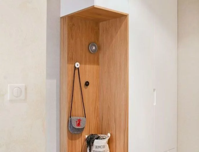 goods-items__image