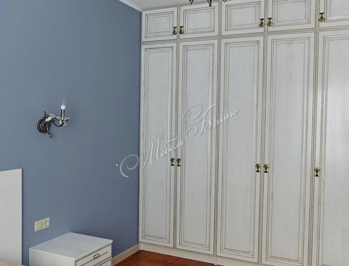 goods-items__image