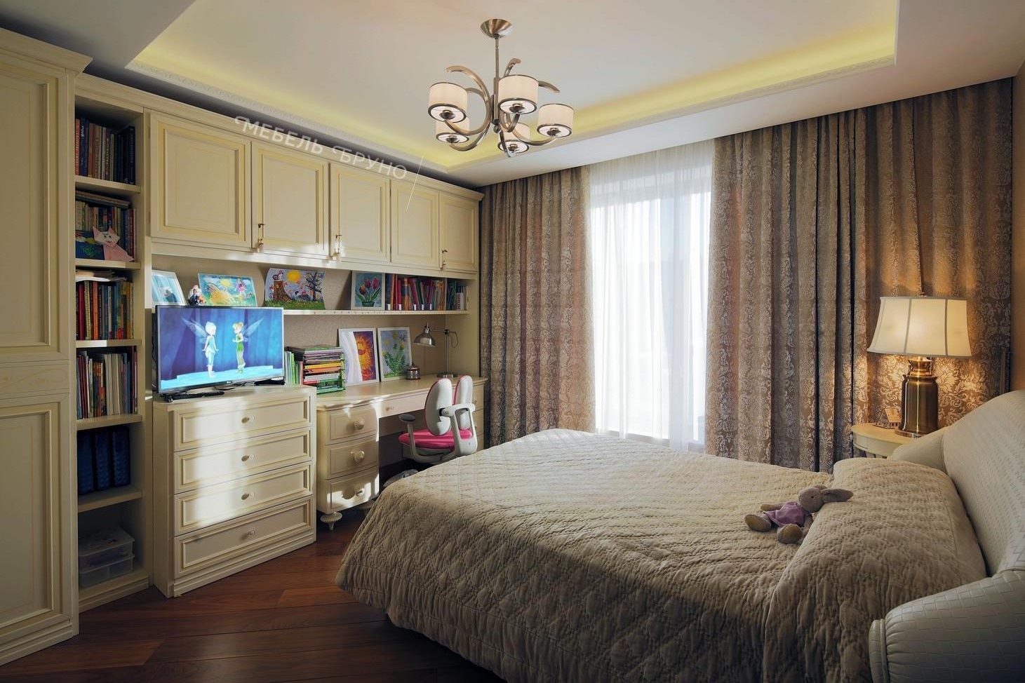 Спальня Шанталь в классическом стиле